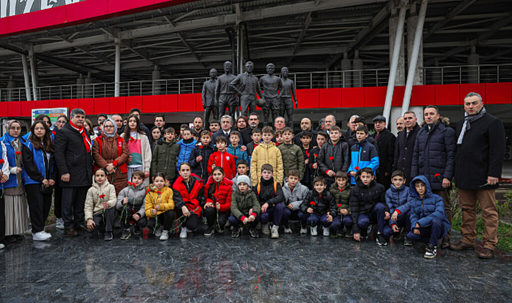 Samsunspor'dan 20 Ocak Futbol Şehitleri Anma Töreni!