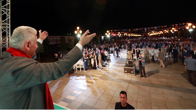 Başbakan Yıldırım, Samsunlulara Sahurda Müjde Verdi!