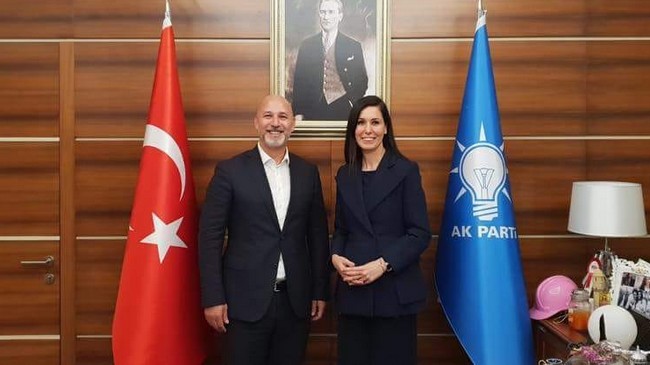 Karaaslan’a İlk Tebrik Karaduman'dan!