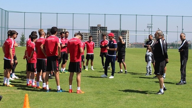 Samsunspor Erzurum’da Tam Kadro Çalıştı!