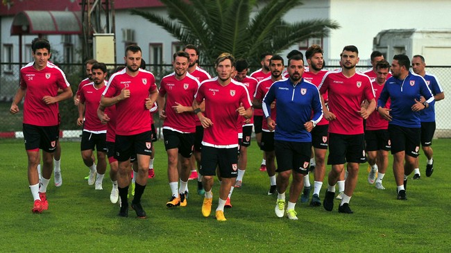 Samsunspor’un Amed Hazırlıkları Bayramlaşarak Başladı!