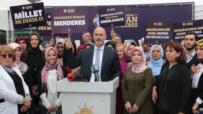 Adnan Menderes Samsun'da Anıldı!