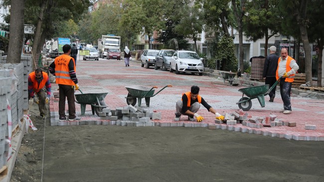 Atakum’da Taş Parkeye Hız Verildi!