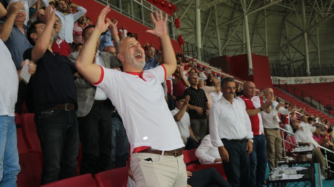 Başkan Karaduman Samsunspor’un Galibiyetine Böyle Sevindi!