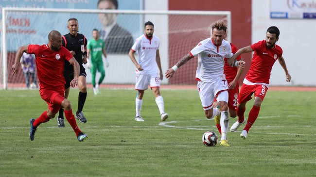 Samsunspor Gümüşhane'de 1 Puana Razı Oldu!