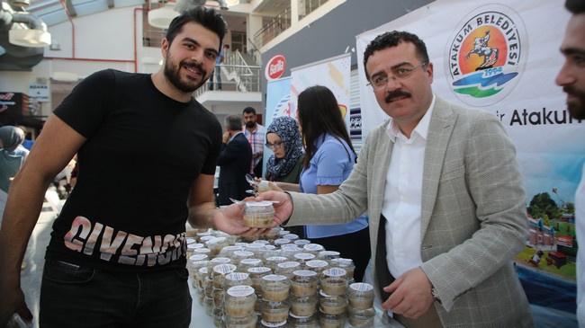 OMÜ’de Aşureler Başkan Taşçı’dan!