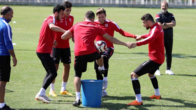 Samsunspor’da Keyifli Antrenman!