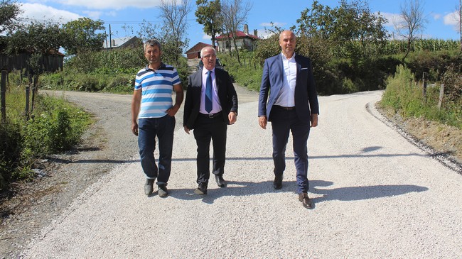 Tekkeköy’de Yol Çalışmalarına Büyük Yatırım!