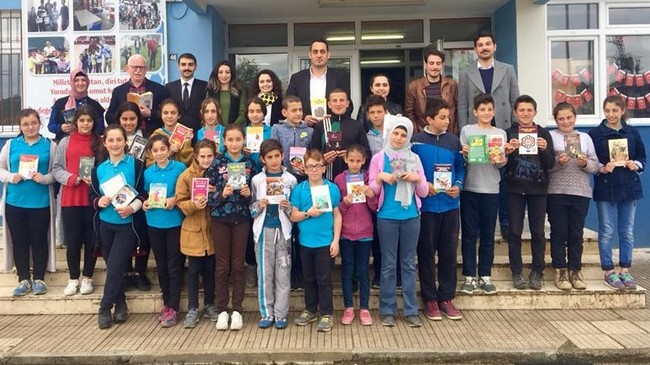 Akademik Düşünce’den Anlamlı Günde Anlamlı Bağış!