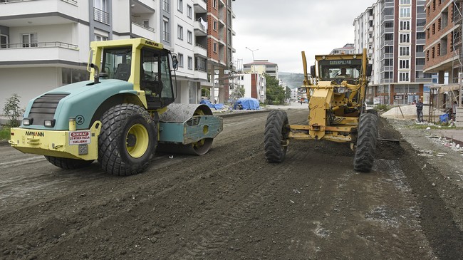 Tekkeköy’de Asfalt Çalışmaları Aralıksız Devam Ediyor!