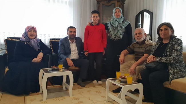 Sarıcaoğlu Hacıların Duasını Aldı!