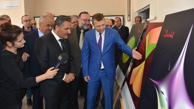 Bu Sergi Matematiği Sevdirecek!