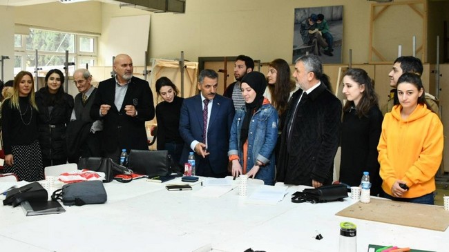 Vali Osman Kaymak, Rektör Bilgiç Eşliğinde GSF’yi Ziyaret Etti!