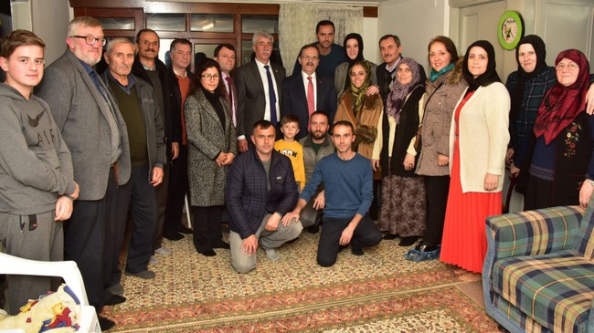 Başkan Zihni Şahin'e Sevgi Seli!