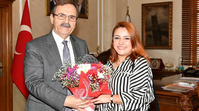 Zihni Şahin'e Ziyaretçi Akını!