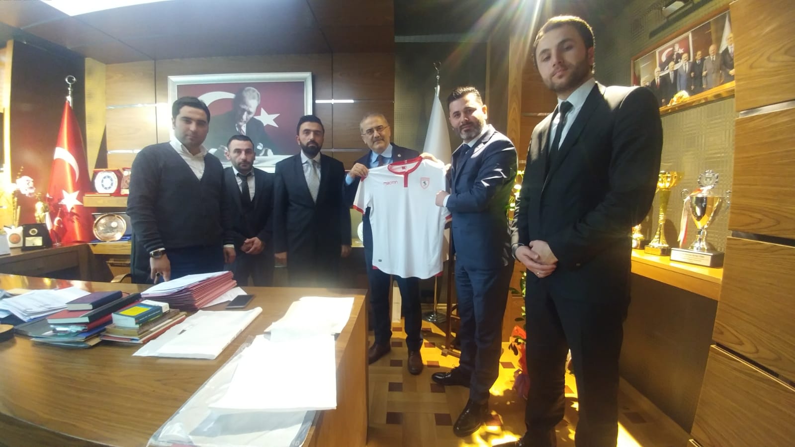 Sevdamız Samsun’dan Gürbüz'e Samsunspor Forması!