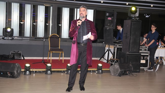 İshak Akbay Şarkılarıyla Çerkes Gecesine Damga Vurdu!