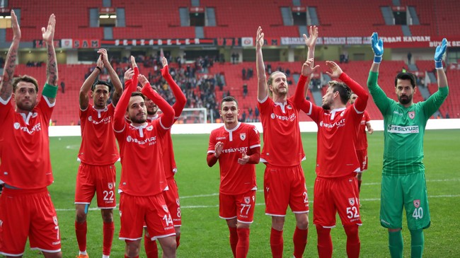 İsmet Taşdemir, ‘İnandılar ve Galip Geldiler’!