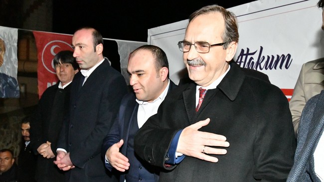 Başkan Zihni Şahin Gençlere, Kadınlara, Engellilere Müjde Yağdırdı!