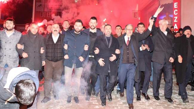 Kavak’ta Festival Havasında Miting!
