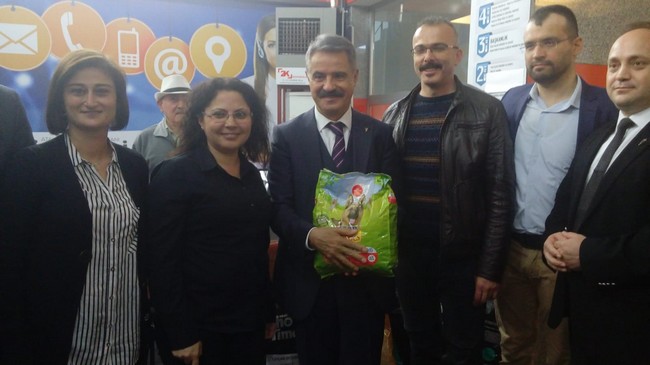 Başkan Deveci’den Çiçek Değil Mama Çağrısı!