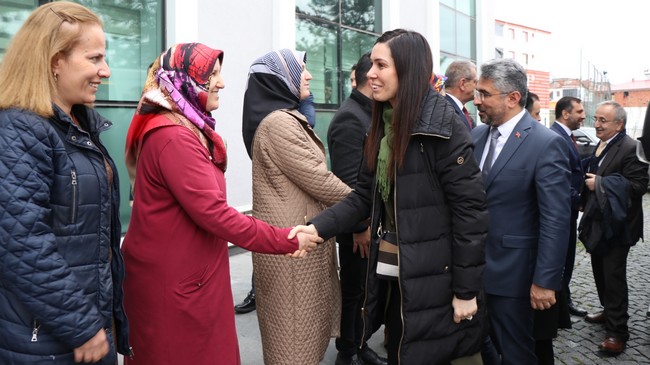 Çiğdem Karaaslan, 'Kavak Aklına Koyduğunu Yapar'!