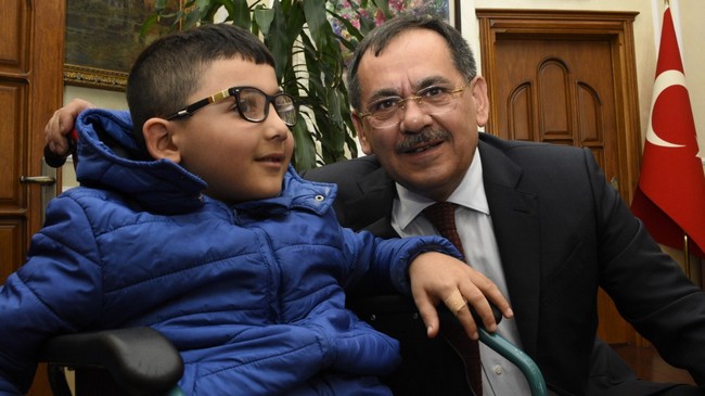 Minik Görkem'in Başkan Demir Sevgisi!