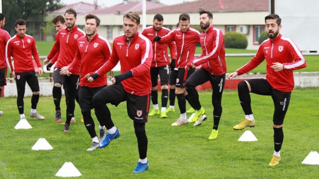 Samsunspor – Uşakspor Maçının Hakemleri Açıklandı!