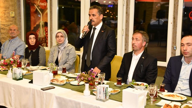 Vali Kaymak Hemşehrileriyle Bir Araya Geldi!