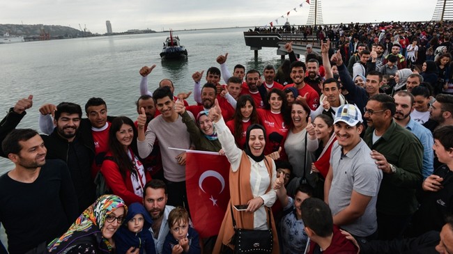 İstanbul’dan Samsun’a Kürek Çektiler!