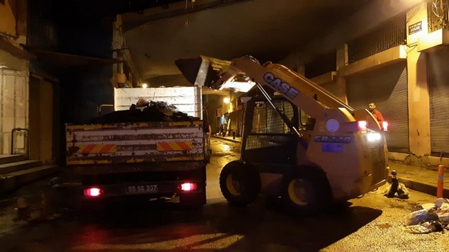 Yağmurdan Sonra İlkadım Belediyesi Seferber Oldu!
