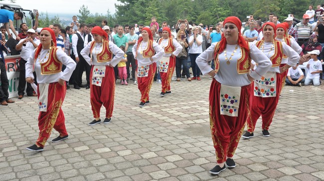 Balkan Türklerinden Etli Pilavı Gününe Davet!