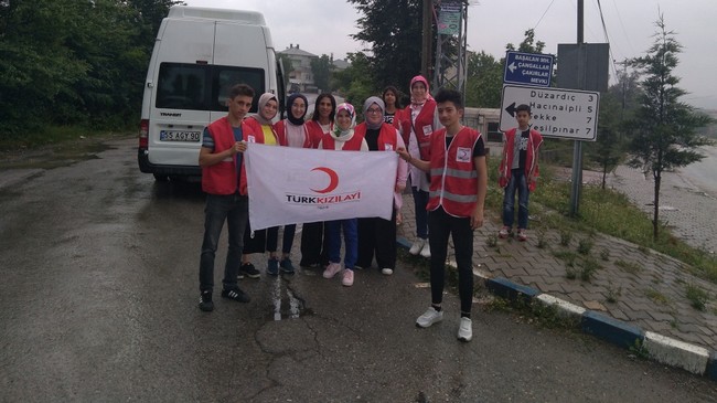 Esra Erol’un ‘Kolide Ne Var’ Kampanyası Canik Okullarında!
