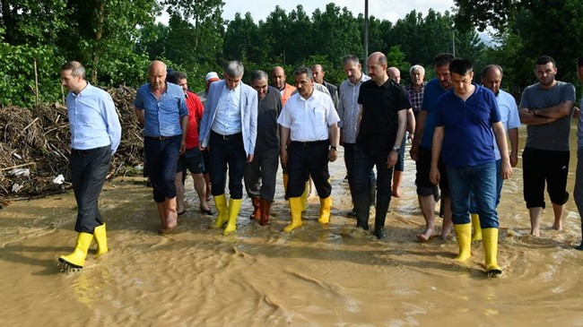 Terme’de Sel Felaketinin Yaraları Sarılıyor!