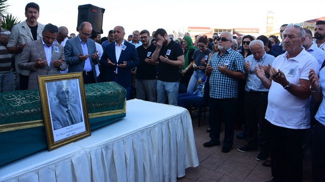 Merhum Dekan Taşmektepligil Gözyaşlarıyla Memleketine Uğurlandı!