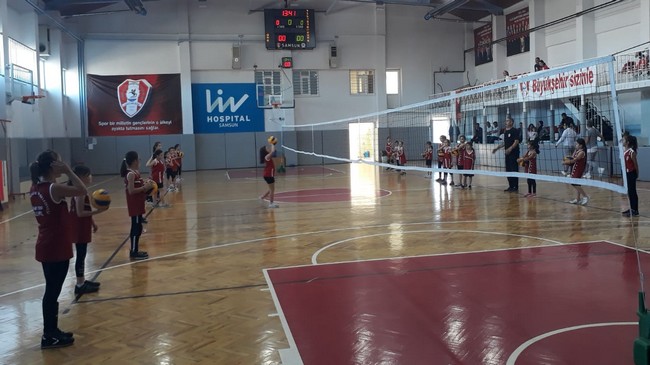Anakentspor Altyapısı Durmuyor!