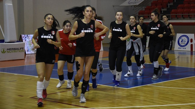Anakentspor’da Hedef Şampiyonluk!