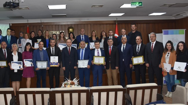 Başarılı Öğretmenler Samsun’da Sertifikalarını Aldı!