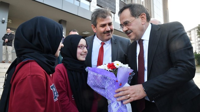 Başkan Demir Öğrencilere Söz Verdi!