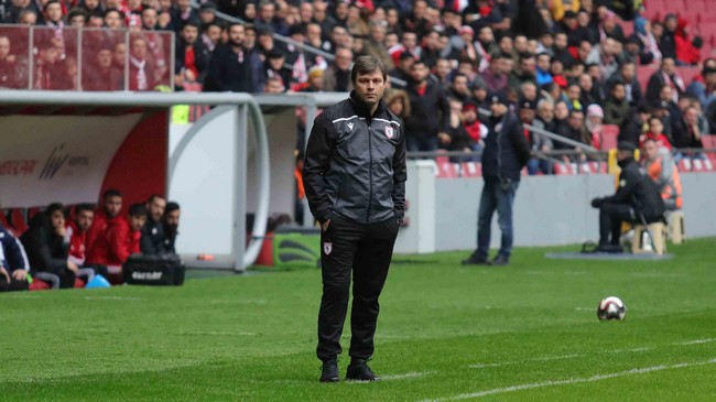 Ertuğrul Sağlam, 'Liderliğin Keyfini Çıkaralım'!