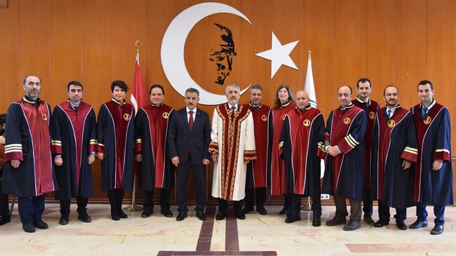Aşama Kaydeden Öğretim Üyelerine OMÜ’de Tören Yapıldı!