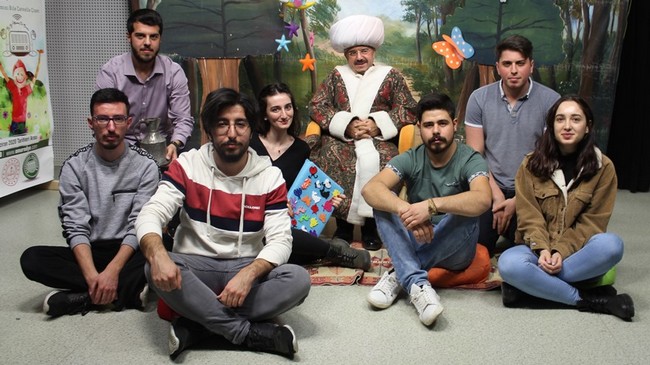 OMÜ Öğrencileri Çocuklara Masal Anlatıyor!