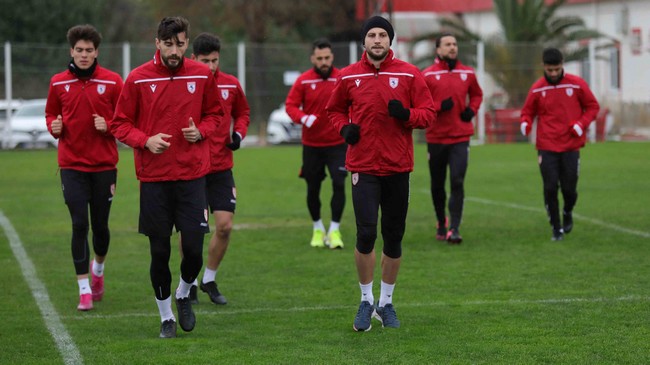 Samsunspor’da Önce Antrenman Sonra Kabir Ziyareti!