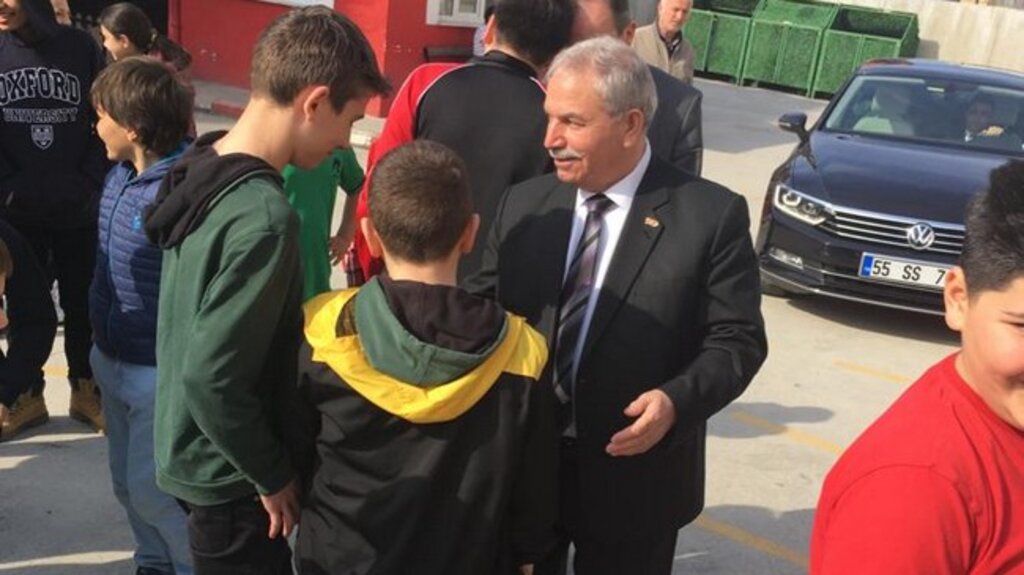 Demirtaş’ın Okul Ziyaretleri Sürüyor!