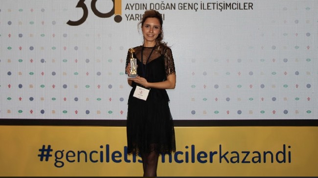 OMÜ’lü Açelya Kaynar Ödülle Döndü!