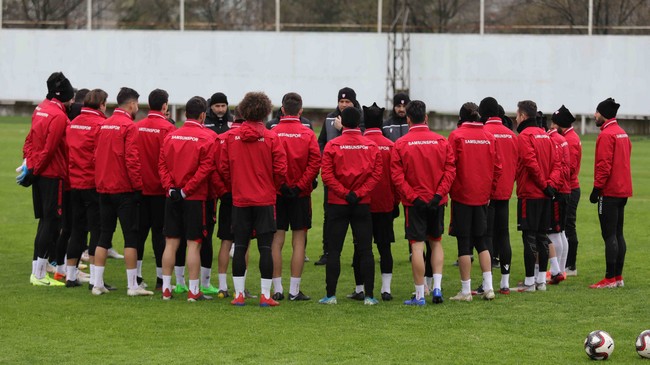 Samsunspor’a Koronavirüs Tatili!
