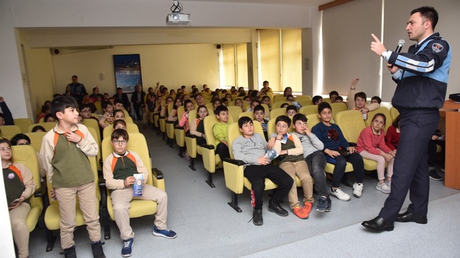 Samsun’da Öğrencilere 'Bilinçli Tüketici' Eğitimi!