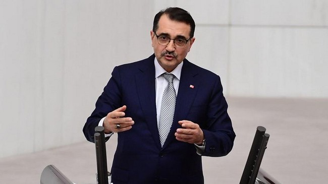 Bakan Dönmez; ‘Yerli ve Yenilenebilir Enerjide Rekor Kırıldı!