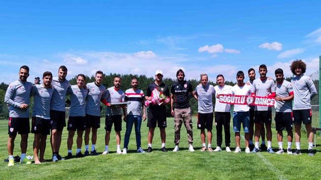 Söğütlübahçe Samsunspor Taraftar Grubundan Bolu Kampına Ziyaret!