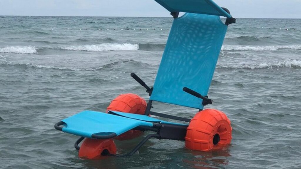 Plajda ‘Engellilere’ Özel Hizmet!